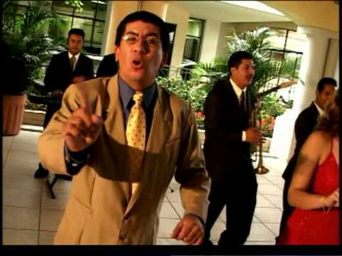 Manuel Guillen y su Orq. Nueva Sangre Morena - MIX SONORA DINAMITA video oficial