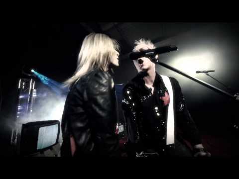 Die Fäuste in den Himmel! - Timo Hofmann vs. Tatwaffe - Video-Snippet