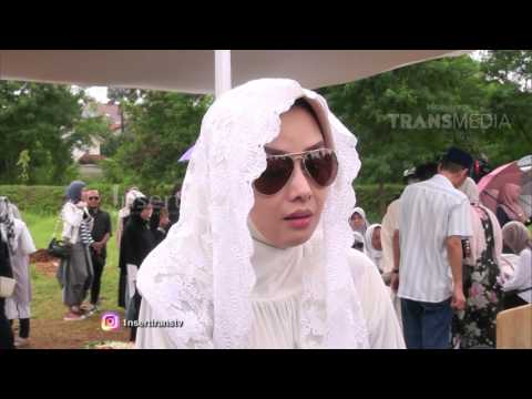 Ibunda Terry Putri Dimakamkan