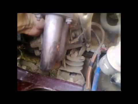 Где стартер на ваз 2107 инжектор. Защита стартера ваз 2107. Стартер ваз 2106. Стартер ваз 2107 инжектор. Ваз классика где находится стартер.