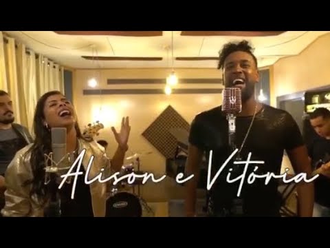 Me Abraça - Alison e Vitória