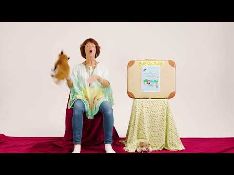 Lotta Buskul - Yippies Rap - Officiell musikvideo