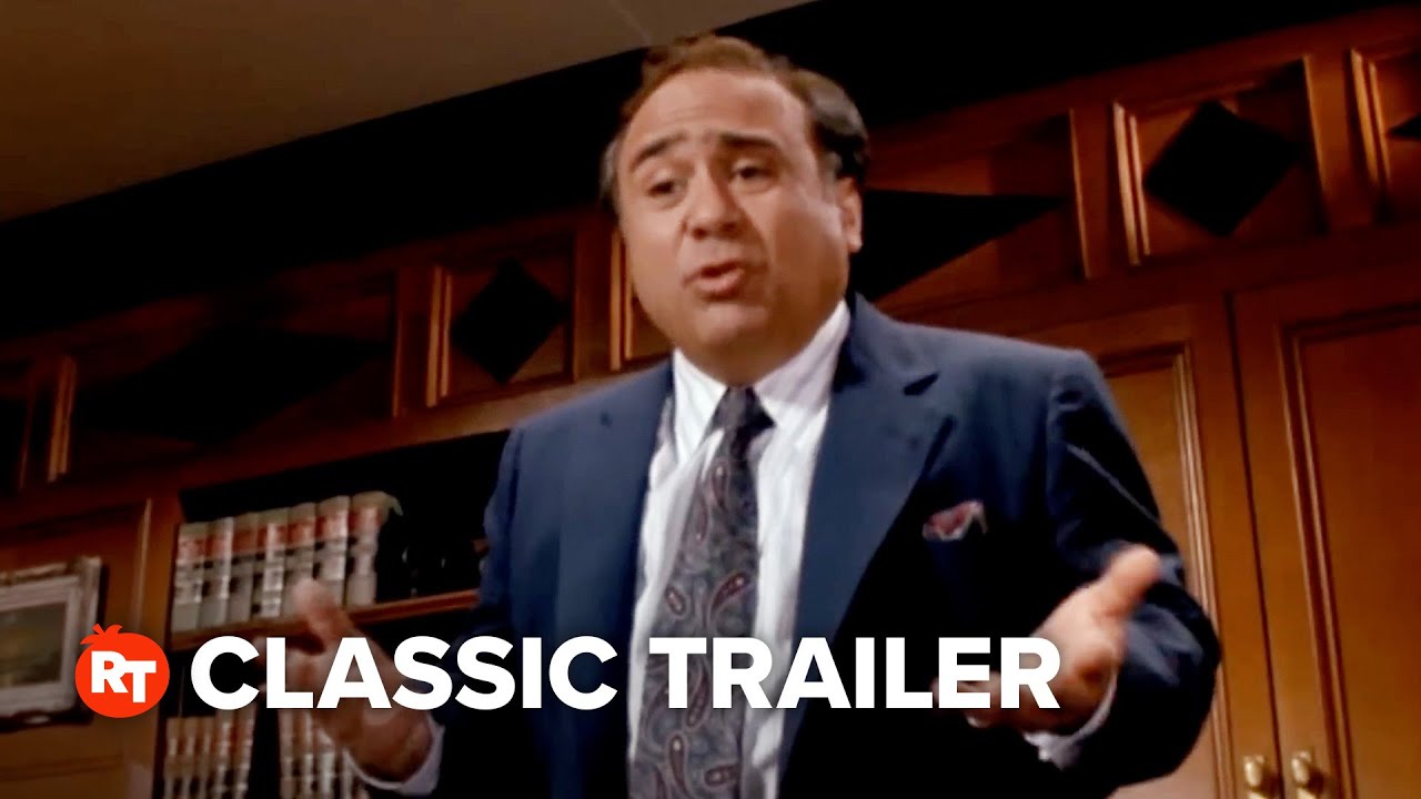 The War of the Roses (1989) Trailer #1 | Danny DeVito, Kathleen Turner, Michael Douglas, Sean Astin - YouTube