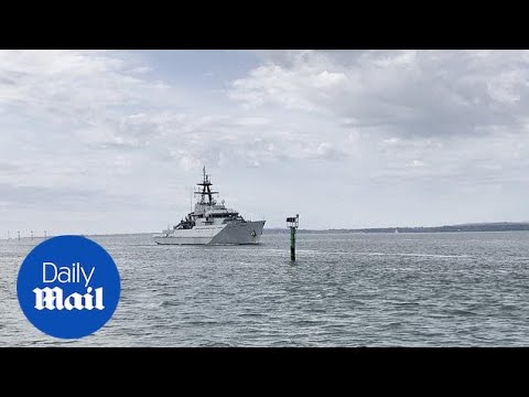 HMS Severn returns to Portsmouth amid Jersey fishing row with France