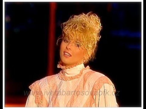 Iveta Bartošová ♡ A já mám koníčka vraného, Závod s mládím