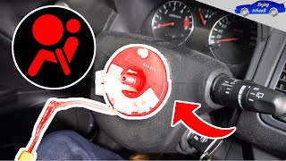 Voyant airbag qui clignote : c'est le contacteur tournant qui pose problème (Nissan Note).