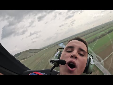 Selbstversuch: Adrenalin pur beim Kunstfliegen