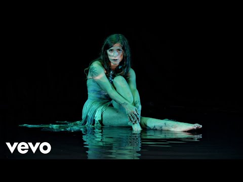 Sierra Ferrell - The Sea (Music Video)