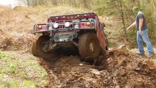 EXTREME 4X4 OFF-ROAD - HUMMER H1 offroad Mud bump Round #1