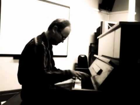Philip Glass - Piano Etude No.6 - Andrew Chubb piano