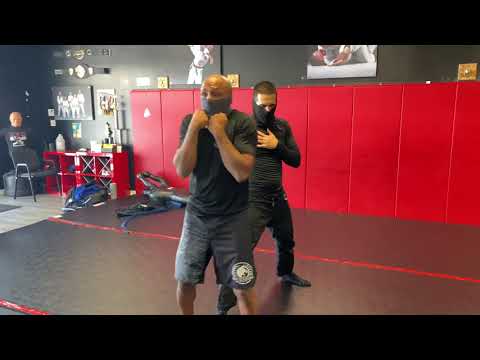 Standing Pull Back Strangle Defense