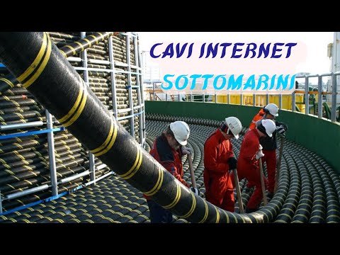 Come Viaggia Internet Attraverso Cavi Sottomarini Sul Fondo Degli Oceani