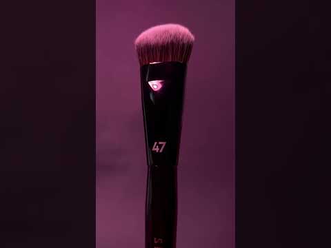 SEPHORA-replica COLLECTION Пензель для тонального крему PRO Foundation #47 black-black