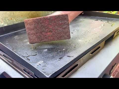 Blackstone Griddle Cleaning Kit by Stanbroil Review by a Grilling Chef Cool Dad