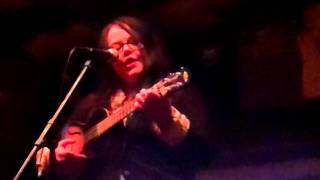 Midge Crickett sings &#39;Come Back Margaret&#39; by Camera Obscura.MP4