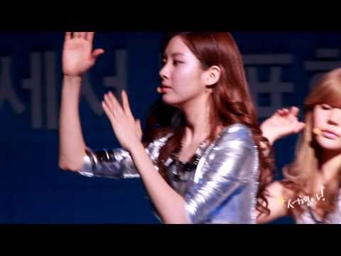 110118 SEOHYUN fancam 'Visual Dreams'