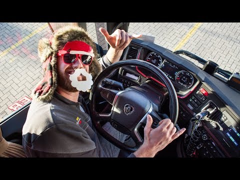 Driving home for Christmas in my big fat Scania V8!