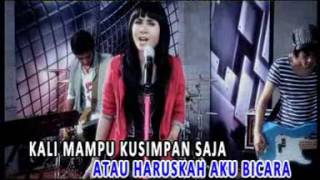 Aku Bukan Mereka Music Video