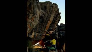 Video thumbnail de The Power of One, 8b. Rocklands