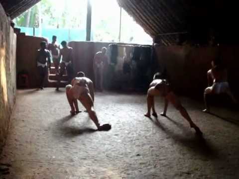 Kalaripayat in Kerala (Kannur/Indien) / Lemmens Martial Arts Tours 2007/2008