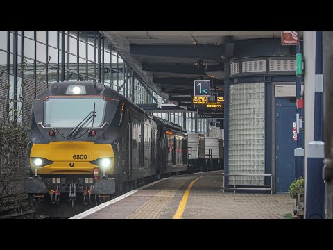 (4K) DRS class 68001 & 68002 glide through Ashford International working 6O62! 18/01/22