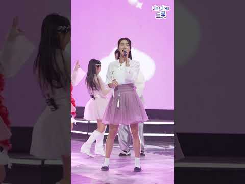 [세로직캠]황우림 - 찍어 화요일은 밤이 좋아