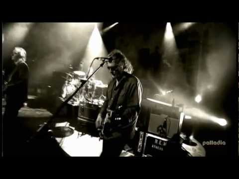 R.E.M. - Supernatural Superserious (Live)