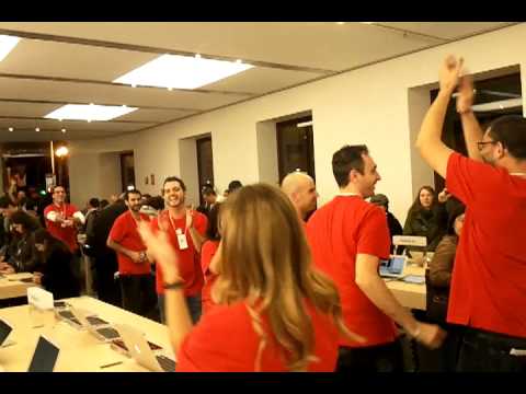 Party Rock Anthem @ Apple Store Valencia