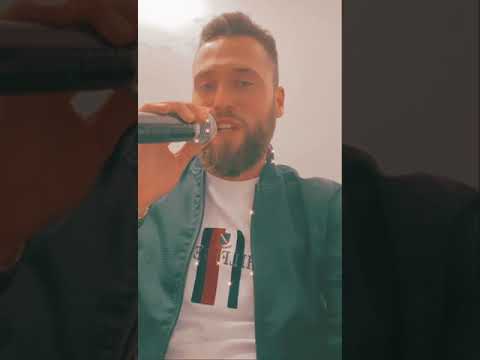 Bazi Malushi———A je mir: (cover) Aida doci.