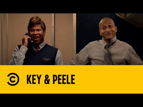 Airplane Showdown | Key & Peele