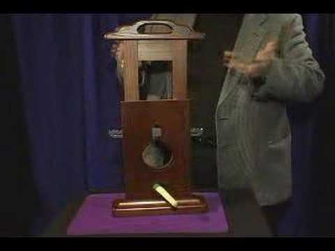 Arm Guillotine by Mikame - www.MJMMagic.com