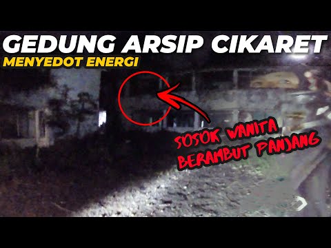 PENAMPAKAN WANITA DI GEDUNG ARSIP BOGOR - (EXPLORE)