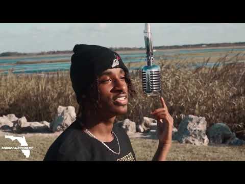 RNS HUNCHO - What We On | Open Mic Performance