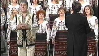 46.Corul Moldova - Mult mă-ntreabă inima. Solo M. Ciobanu