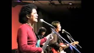 Download lagu Koes Plus - Laguku Sendiri (Live Show Riau, Juni 2001) mp3