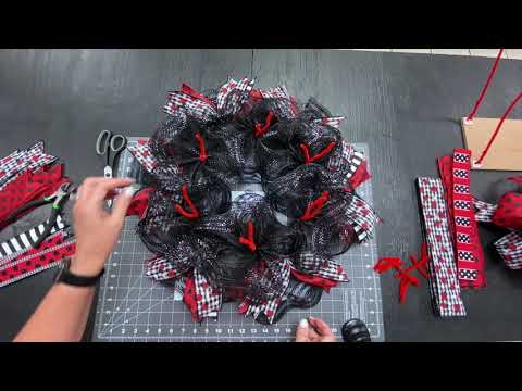 How to make a ruffle style deco mesh wreath - "Ladybug" wreath tutorial part 2