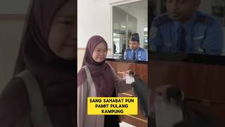 Download lagu sad moment when graduation is over, farewell to friends ‼️ #sad #crying #friends #farewell mp3