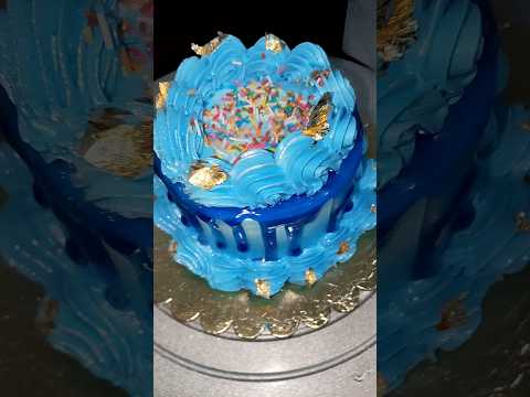 250 gram cake new design 😊 #cake #cakedecoration #cakeideas #shrijisavitrikitchen