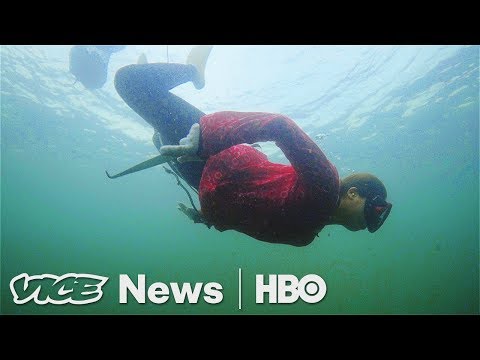 Japan's Last “Ama” - The Female Fishers Who Free-Dive For Seafooｄ