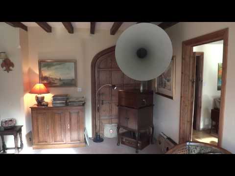 "Subway sobs". "Tiny" Parham and his Musicians.