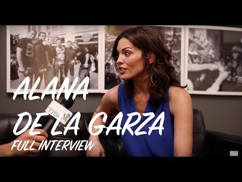 Alana De La Garza Interview