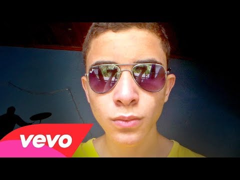 Banho não vou tomar (Parodia hear me now - alok) !!!!!!!!!