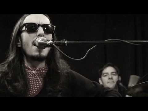 Mathieu Laberge - On the Microphone - Folk / Country / Blues - Montreal 2009