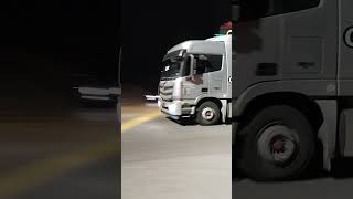 video of Foton Auman EST Cargo Truck 55T 6X4 380HP Long-haul logistics cargo truck for AFRICA