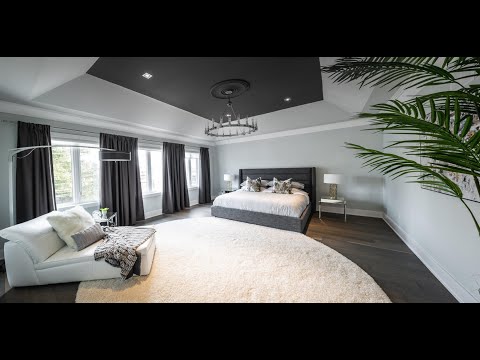 22 Petrolia Crt - Luxury custom home w/3 car garage in South Richvale/Richmond Hill