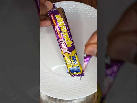 NESTLE MUNCH CHOCOLATE!!!🍫😍🔥UNPACKING CHOCOLATE ASMR💕#nestle #chocolate #munch #unpacking #asmr #eat