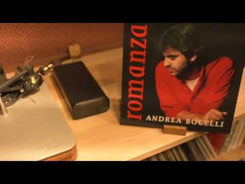 Lab12 Integre4 MKII using 6L6 tubes, playing Vivere by Bocelli