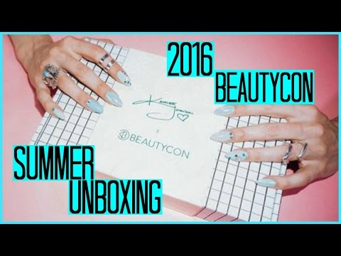 Summer BeautyCon Box Unboxing! Video