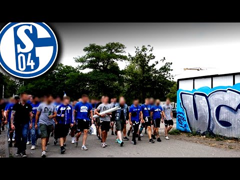 Ultras Gelsenkirchen besuchen Mannschaft im Abstiegskampf! (beim Training)