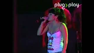 Lily Allen - Friday Night (Live In Mexico 2007) (VIDEO)
